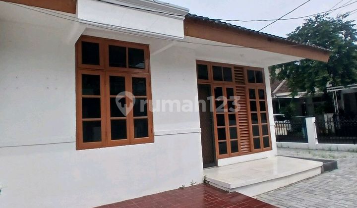 Disewa Rumah Hook Duren Sawit Jakarta Timur