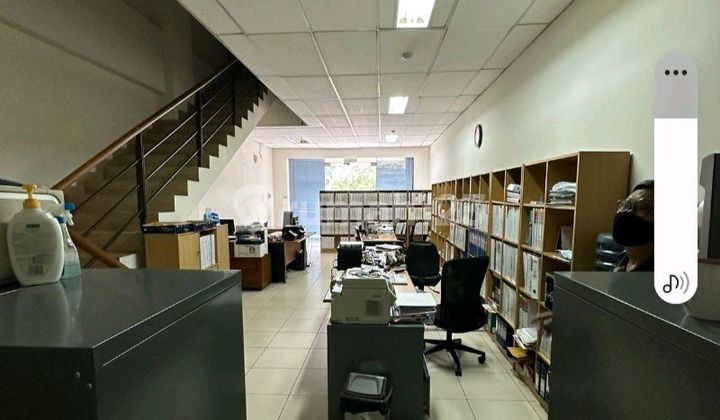 Quick Sale Shop House Below NJOP Price Cawang East Jakarta