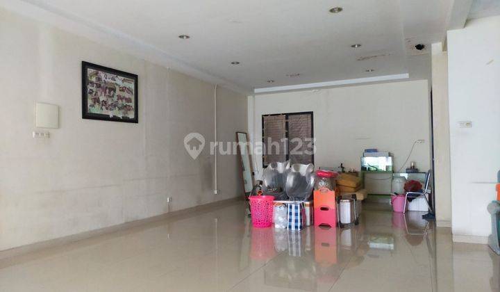 Dijual Rumah Besar Di Citra 2 Ext, Jakarta Barat 1