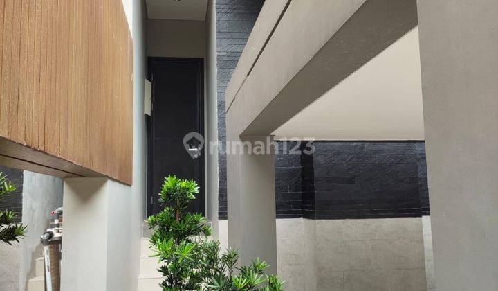 Turun Harga Dijual Rumah Cluster Caelus, Bsd Greenwich, Tangerang 2