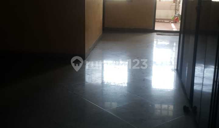 Dijual Rumah Atau Ruko di Jalan Pangeran Jayakarta, Jakarta Pusat 4
