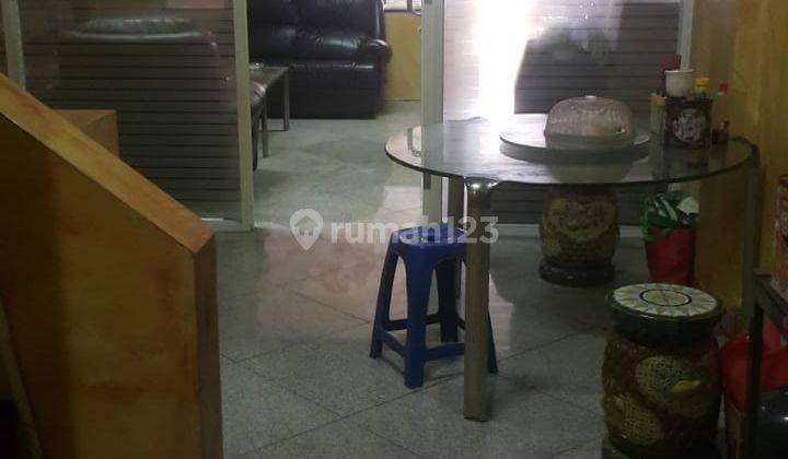 Dijual Rumah Atau Ruko di Jalan Pangeran Jayakarta, Jakarta Pusat 7