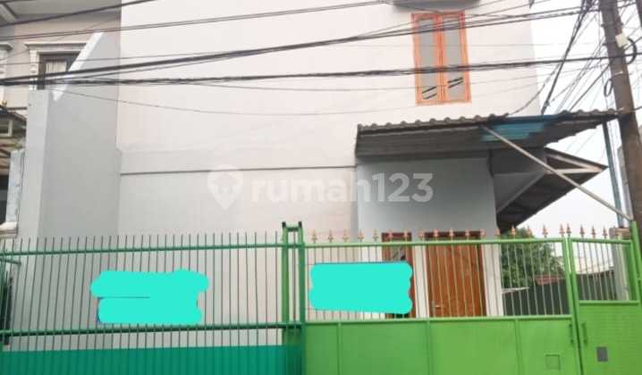 For Sale New 2-Storey Boarding House Building in Nusa Indah, Cengkareng For Sale New 2-Storey Boarding House Building in Nusa Indah, Cengkareng