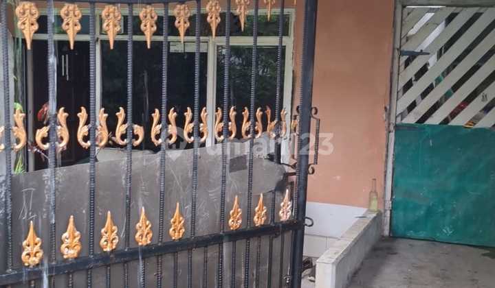 For Sale 2-Story House in Kapuk Cengkareng Area 2