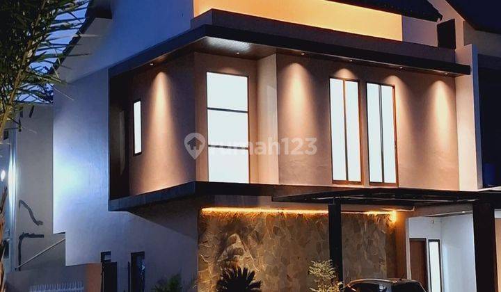 Rumah Tropical Villa Golden City Batam Dengan Kolam Renang  2