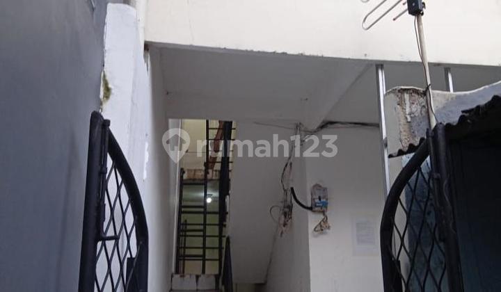 Dijual Kost2an di Dekat Pondok Indah Jaksel Dijual Kost2an di Dekat Pondok Indah Jaksel