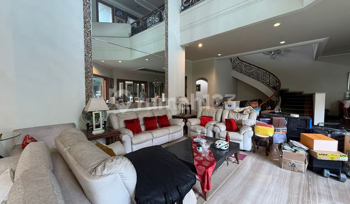 Rumah Elit 5Br, 45M, Lokasi Strategis