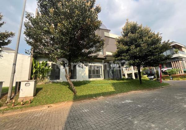 Dijual Rumah Baru Sheffield Greenwich BSD City Lokasi di Hoek 2