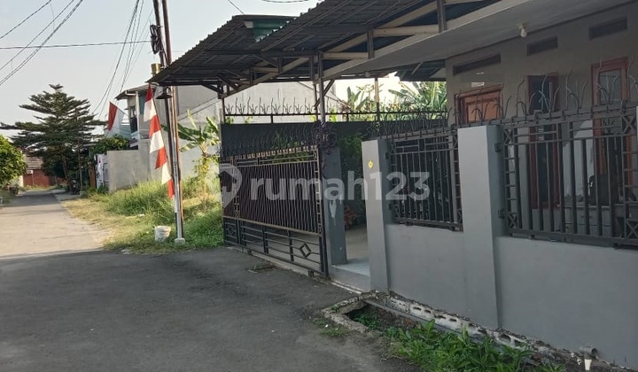 Rumah dijual Strategis dekat stasiun dan tol Tanah Sareal ,Bogor Rumah dijual Strategis dekat stasiun dan tol Tanah Sareal ,Bogor