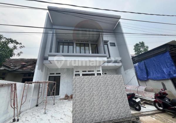 Dijual Rumah Baru di Griya Loka BSD City Dekat Pasar Modern, Dekat Akses Tol