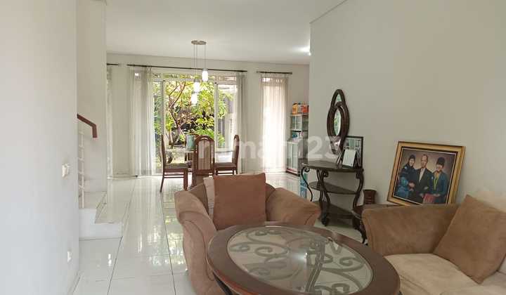 Rumah Kota Baru Parahyangan ( Larang Tapa )