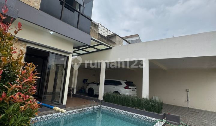 Rumah Semi Villa di Lembang Full Furnished 2