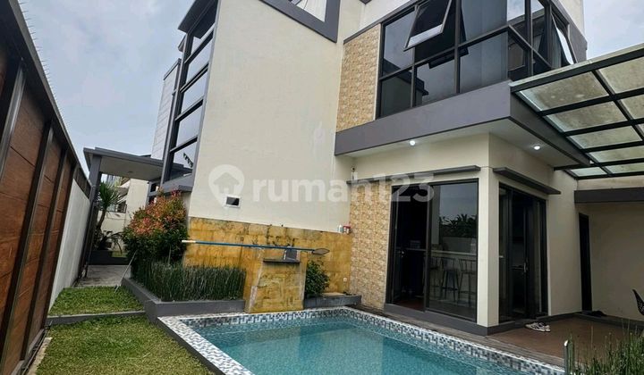 Rumah Semi Villa di Lembang Full Furnished Rumah Semi Villa di Lembang Full Furnished