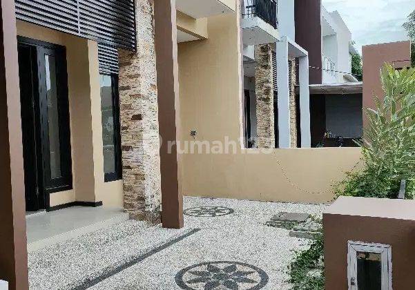 Rumah Minimalis Kertajaya 2 Lantai Full Renov Tinggal Masuk 2