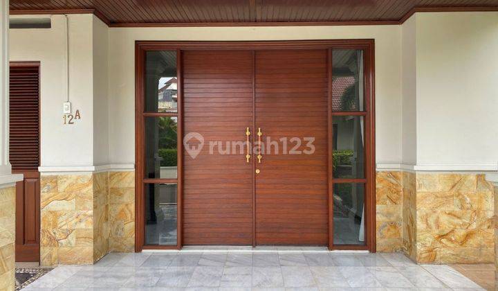 Rumah Jakarta Selatan, Luas 1000 M2, Kolam Renang, 08.1212.560560 2