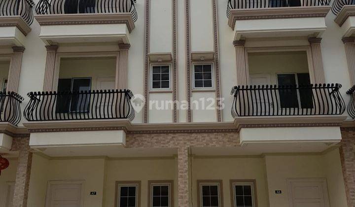 Rumah Vikamas, 5x14, 3 Lantai, Brand New, Baru, 08 1212 560560 1