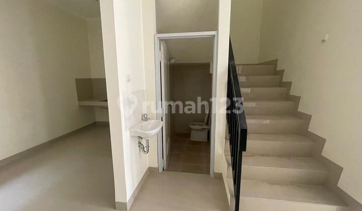 Rumah Gading Serpong, 7x15, 2 Lantai, Hadap Taman - 0812xxxxxxxx 2