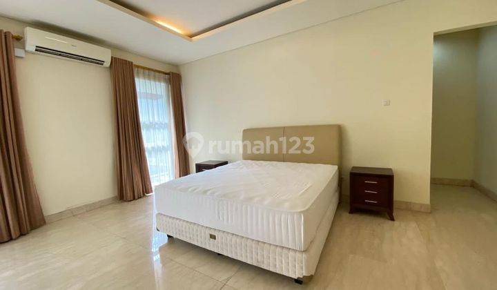 kan Rumah Patra Kuningan Luas Dan Strategis 8