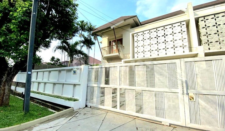 Disewakan Rumah Patra Kuningan Luas Dan Lokasi Strategis