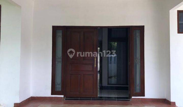 Disewakan Rumah Patra Kuningan Luas Dan Lokasi Strategis 2