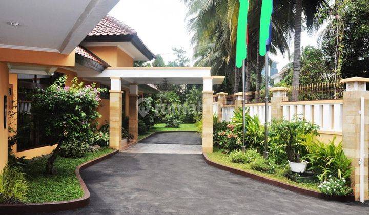 Disewa Rumah Bagus 2 Gate Lokasi Strategis Di Patra Kuningan 1