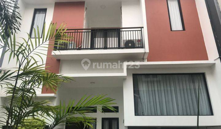 Dijual Rumah Minimalis Modern Furnished di Jagakarsa 2