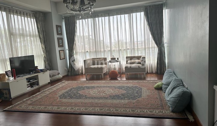 For Sale 1 Park Residence Apartment with Private Lift in Kabayoran Baru, South Jakarta