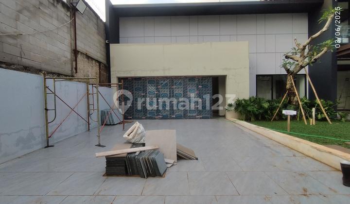 Disewakan Rumah Baru Di Patra Kuningan Lokasi Strategis 
