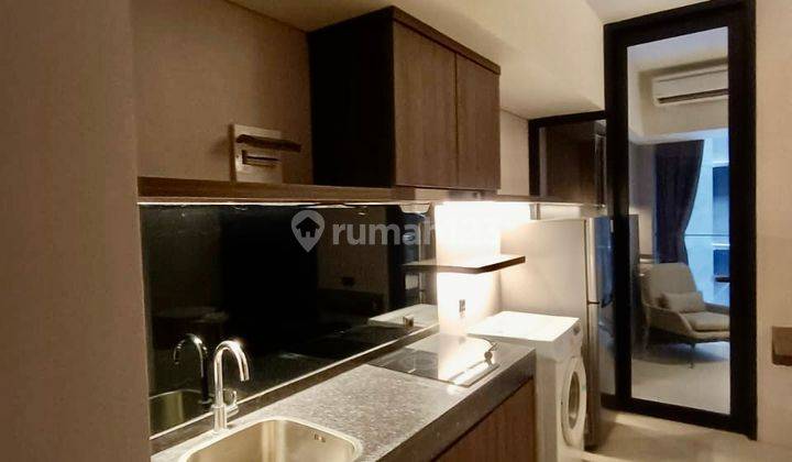 dapur apartemen carstensz residence super bagus