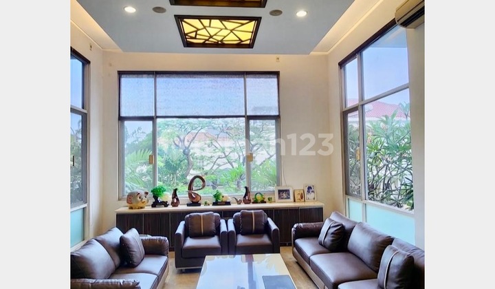 Rumah Mewah Camar Indah dengan Private Pool Semi Furnished