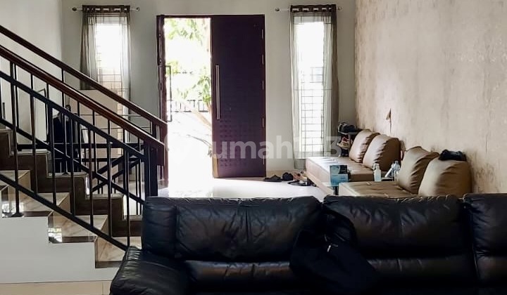 Sewa Rumah Pluit Sakti 4 Kamar Tidur, Bebas Banjir & Siap Huni 2