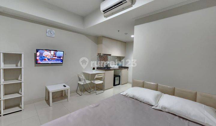 Disewakan Cepat Apartemen Green Sedayu Tipe Studio Semi Furnished 1