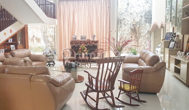 Pluit Kencana Ready-to-Occupy House in a Highly Strategic Location 2