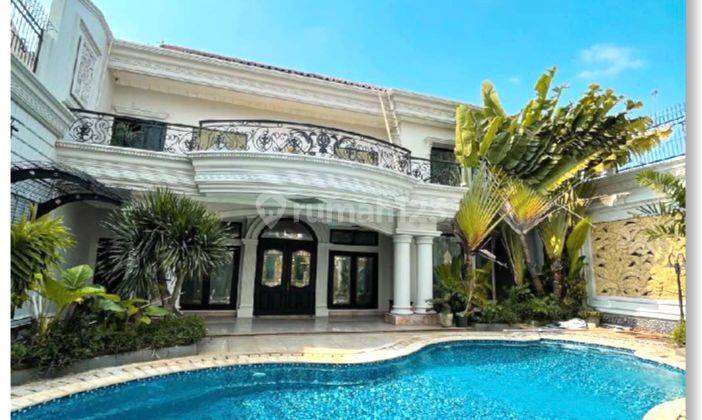 Rumah Mewah Menteng House Ada Basement, Swimming Pool Lokasi Aman 1