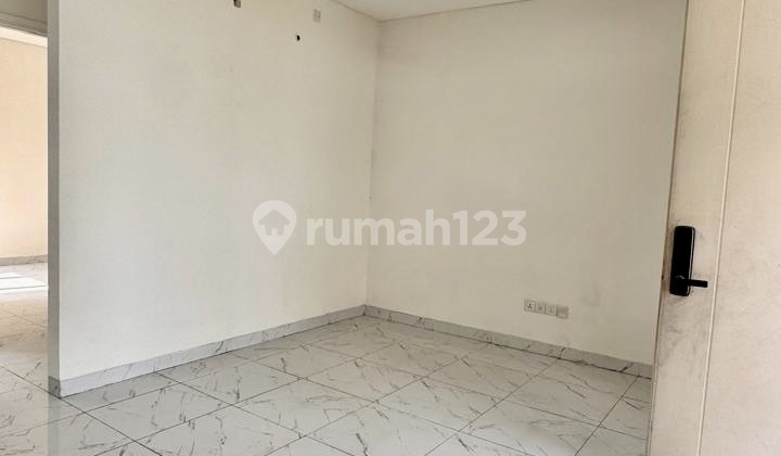 Cheap For Rent Lavon Swancity House Strategic Location