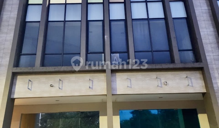 For Sale Ready-to-Use Twin Shophouse at ICE BSD City, Quick Sale