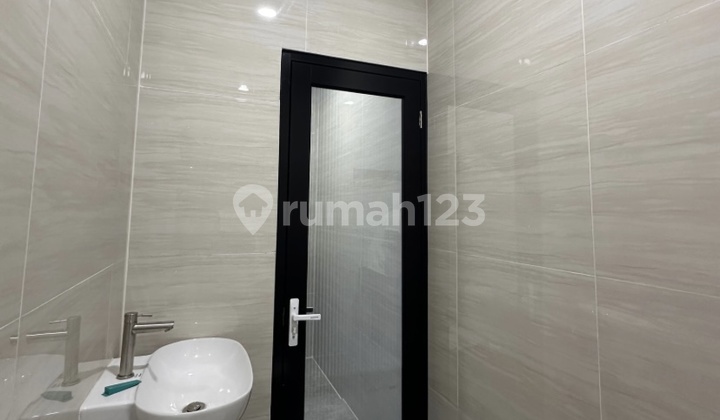 Disc 100Juta Sisa 1Unit Saja Rumah Brand New di Tj. Duren
