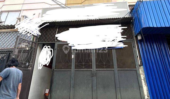 Dijual Murah Rumah Strategis 4 Lantai di Jelambar 1