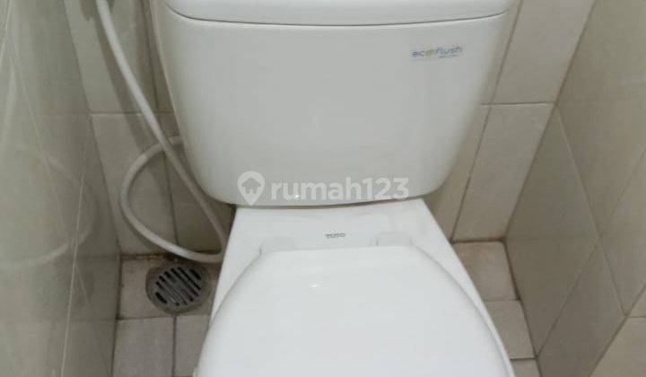 Apartemen Springlake Type Studio Tower Azolla, Summarecon Bekasi 7
