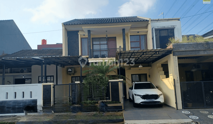 Rumah Murah 2lantai Siap Huni Semi Furnished Dalam Cluster One Gate di Cikunir Bekasi 2