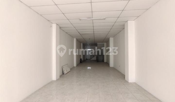 Ruko Siap Huni Super Strategis di Soleh Iskandar Bogor Ruko di Jl Raya Soleh Iskandar. 76 m SHM Sudah Renovasi 2