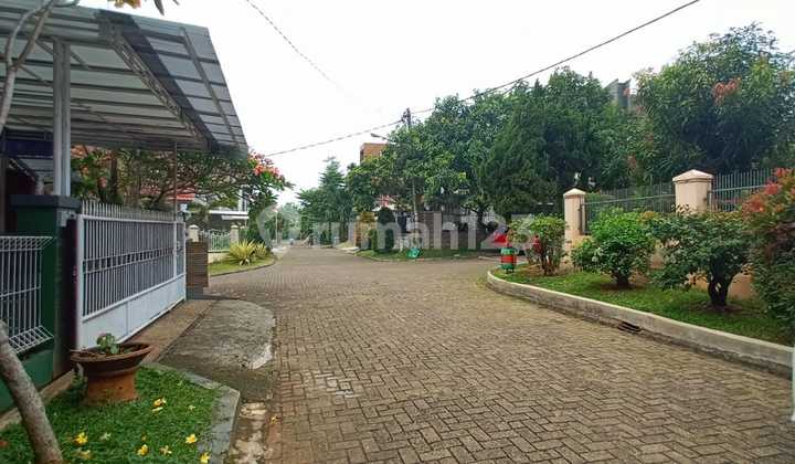 Bogor Hill House near golf 2