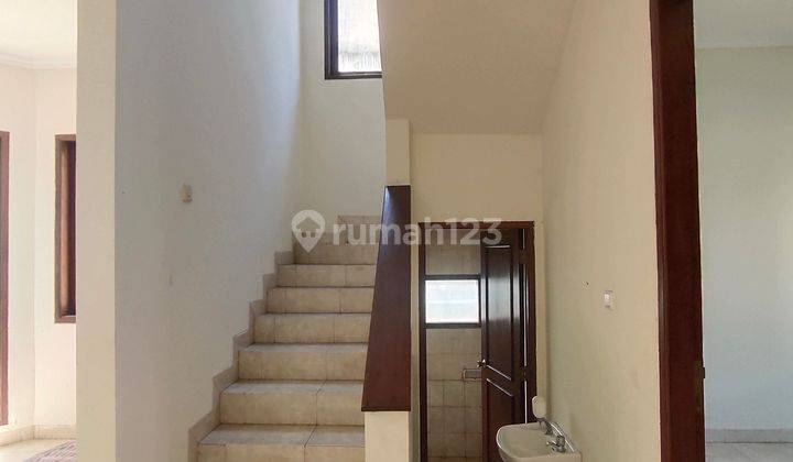 Rumah Modern Minimalis di Pajajaran Bogor 8