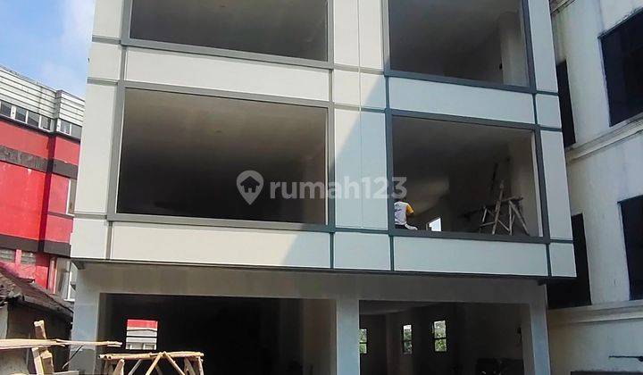 Ruko Baru Super Strategis Parkir Luas di Pajajaran Bogor 1