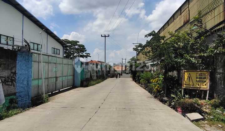 Strategic Room Near Sitkuit Sentul Toll Exit Strategic Room Near Sitkuit Sentul Toll Exit