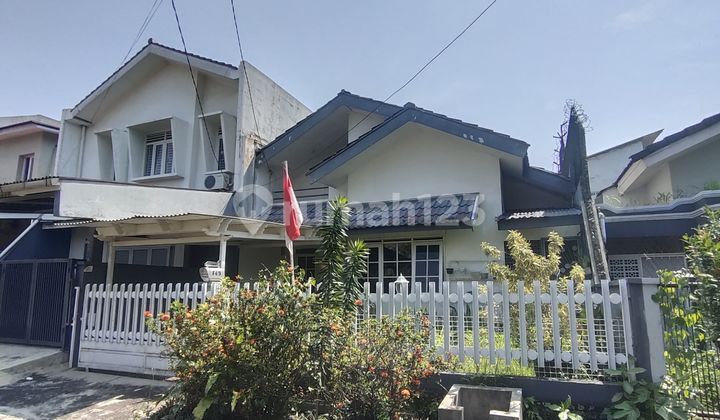 Rumah Cantik View Bagus Dekat Exit Tol 2