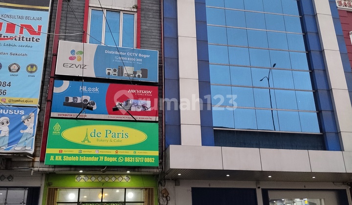 Super Strategic Shop House Next to BCA Bank 2
