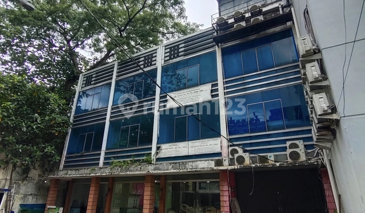 3 Bangunan Ruko Berderet di Jl Ry Pajajaran Bogor 3 Bangunan Ruko Berderet di Jl Ry Pajajaran Bogor