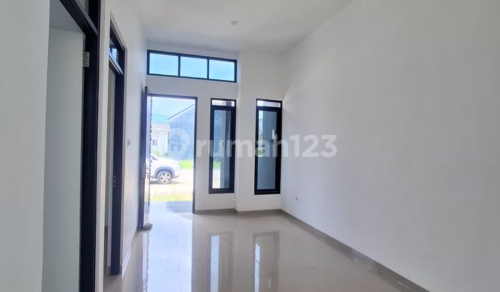 Affordable Minimalist Residence Near Unmer Campus 2