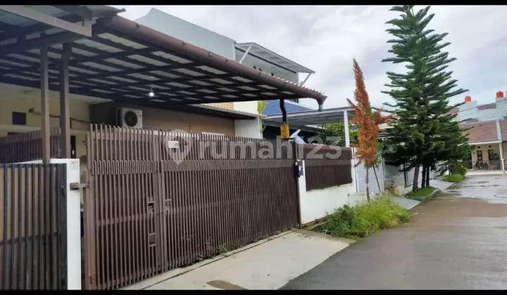 *Di jual Rumah di Taman Kopo Katapang*